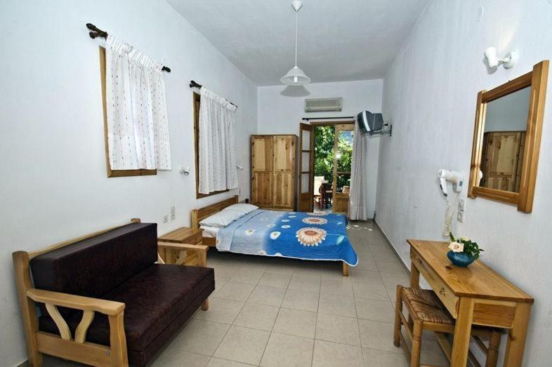 Athina Apartments นิโอไกลมา ห้อง รูปภาพ